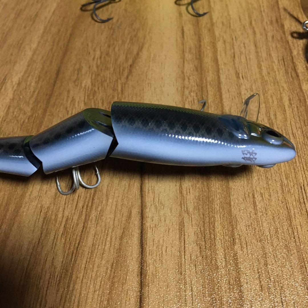 VISION 110 ハードルアー ホワイト/グリーン