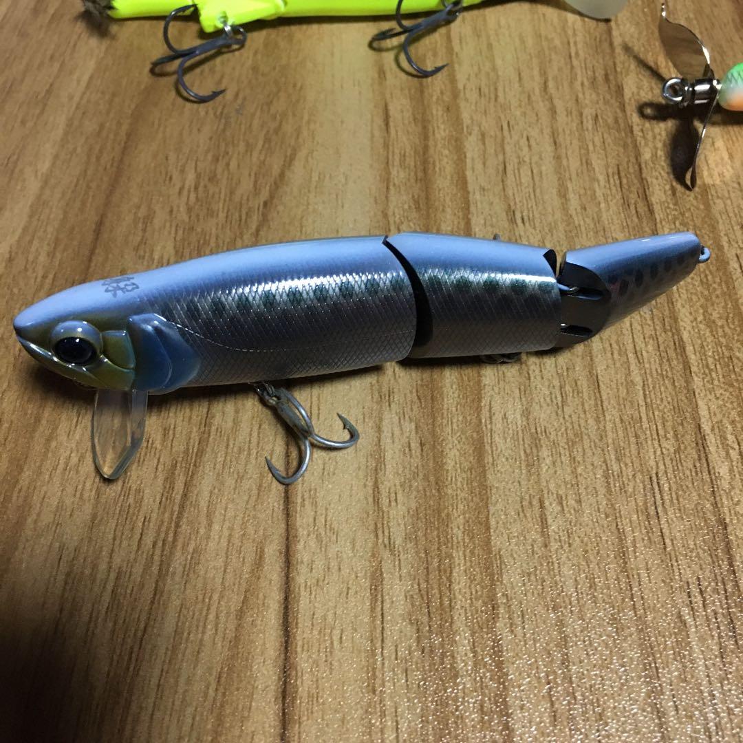 VISION 110 ハードルアー ホワイト/グリーン