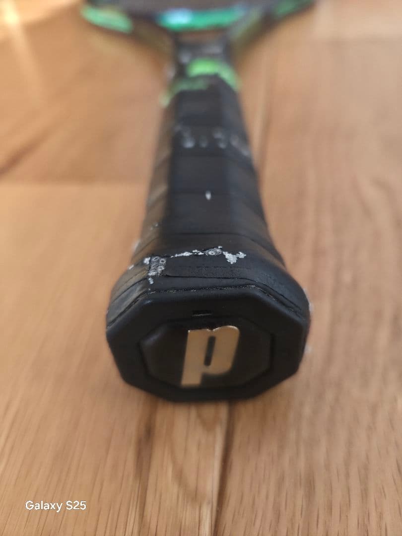 Phantom 100 プリンス ファントム100 (2021) グリップ3