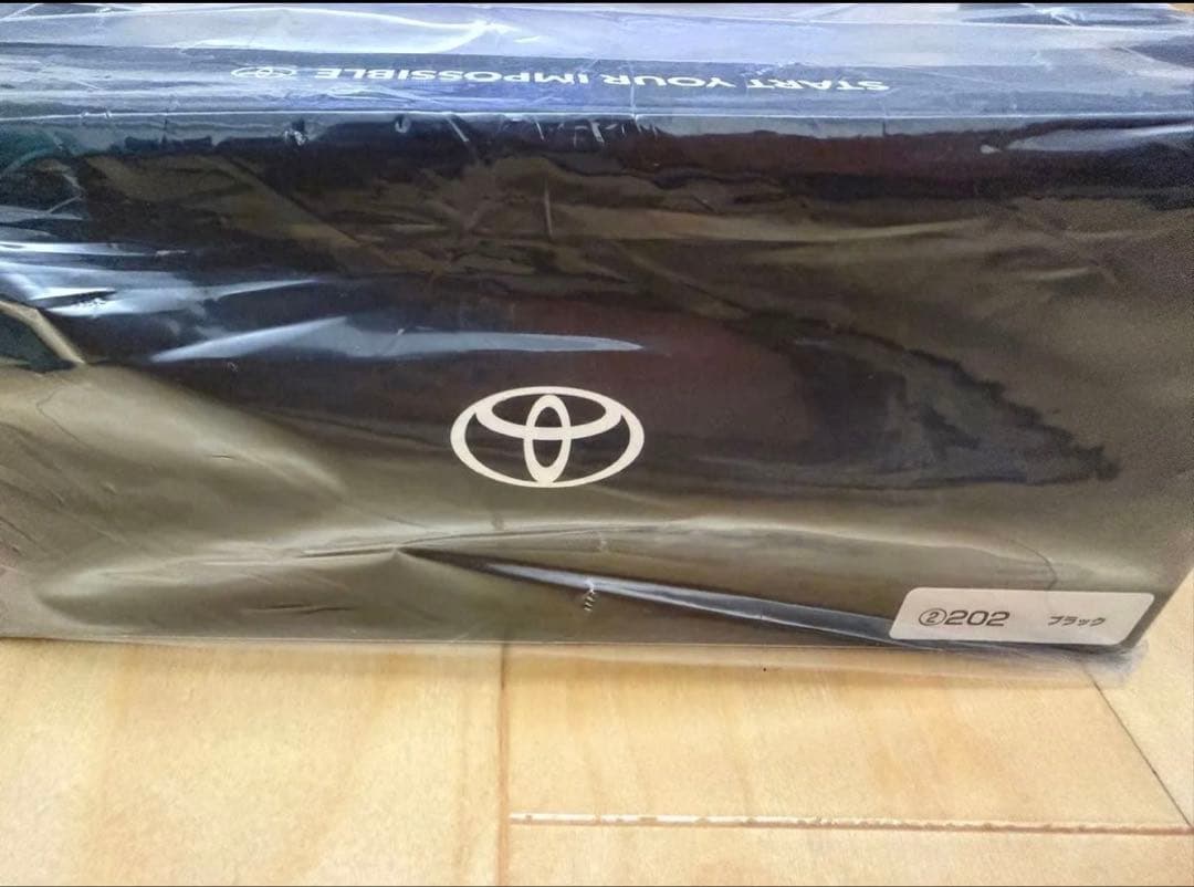 トヨタ　ヴェルファイア　40系 1/30スケール ブラック