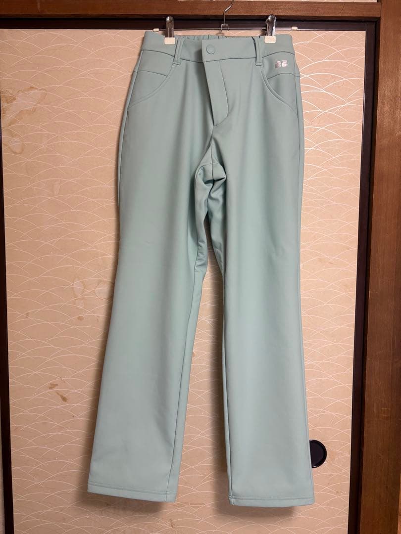 23区ゴルフ ストレッチ フレアパンツ ミントグリーン