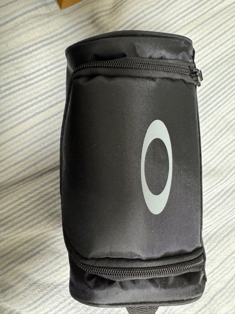 OAKLEY ゴーグル パープルレンズ 収納ケース付き