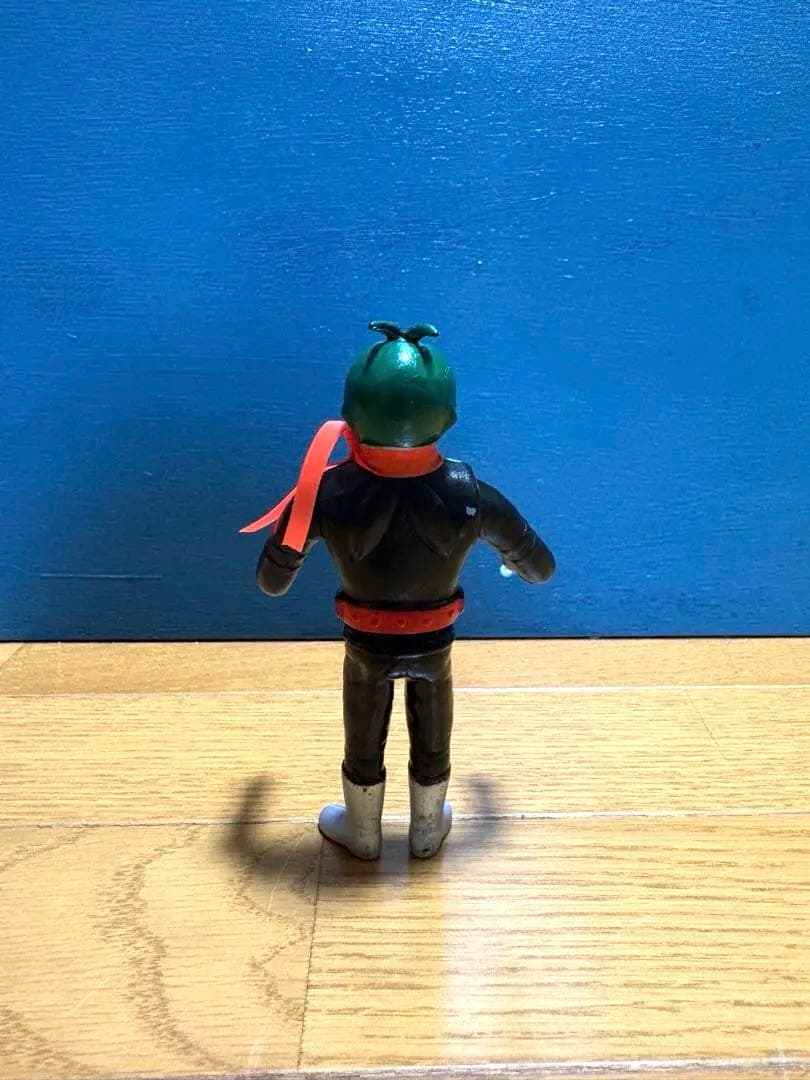 仮面ライダー　ポピー　ミドルサイズ　ソフビ