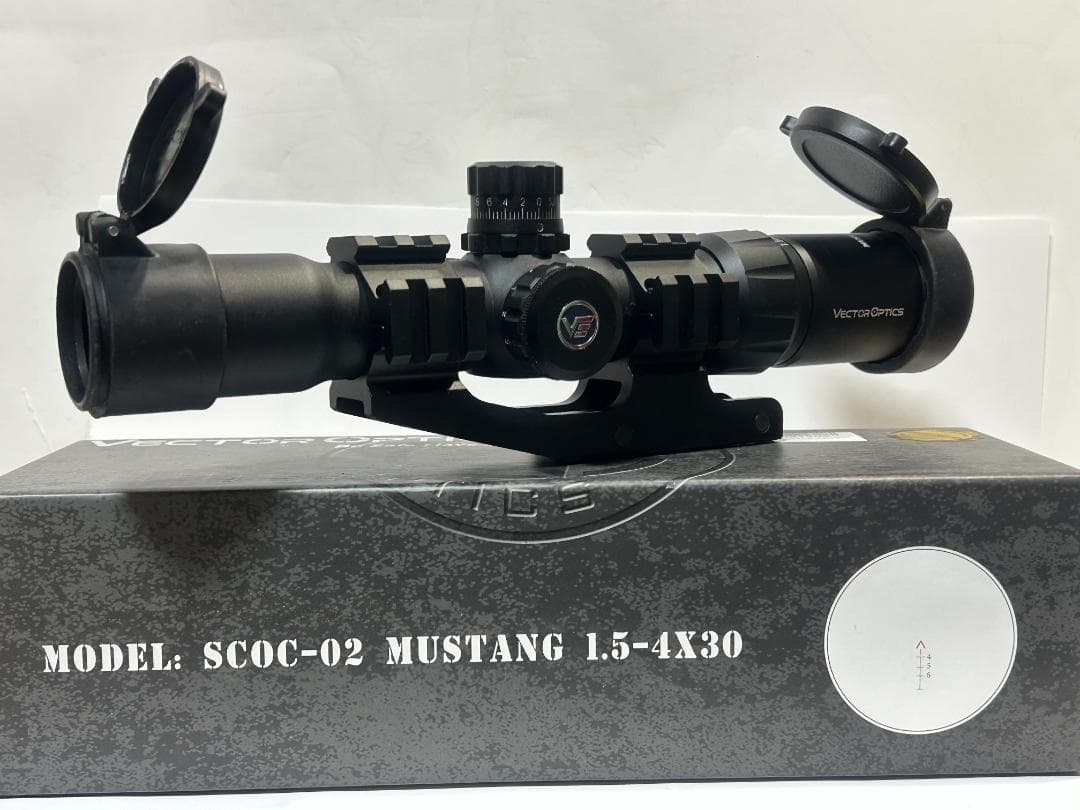 ベクターオプティクス Mustang 1.5-4x30 タクティカルスコープ