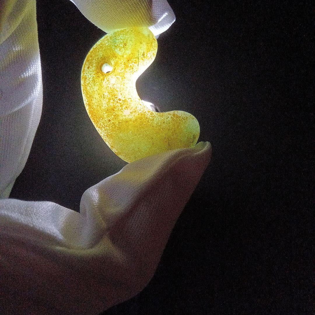 翡翠勾玉大和王権古墳時代 勾玉 コの字勾玉 美麗勾玉 頸飾り勾玉