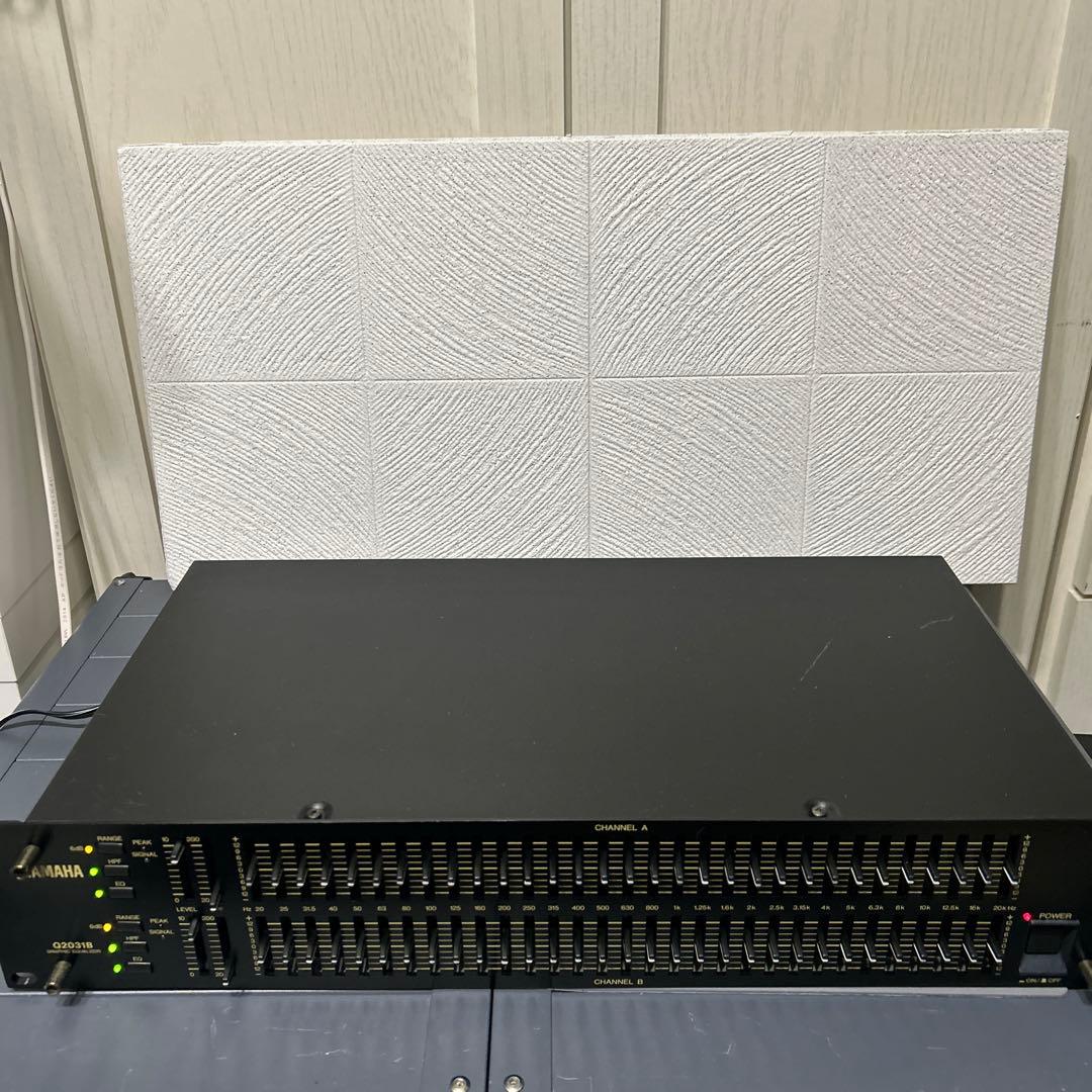 YAMAHA Q2031B グラフィックイコライザー