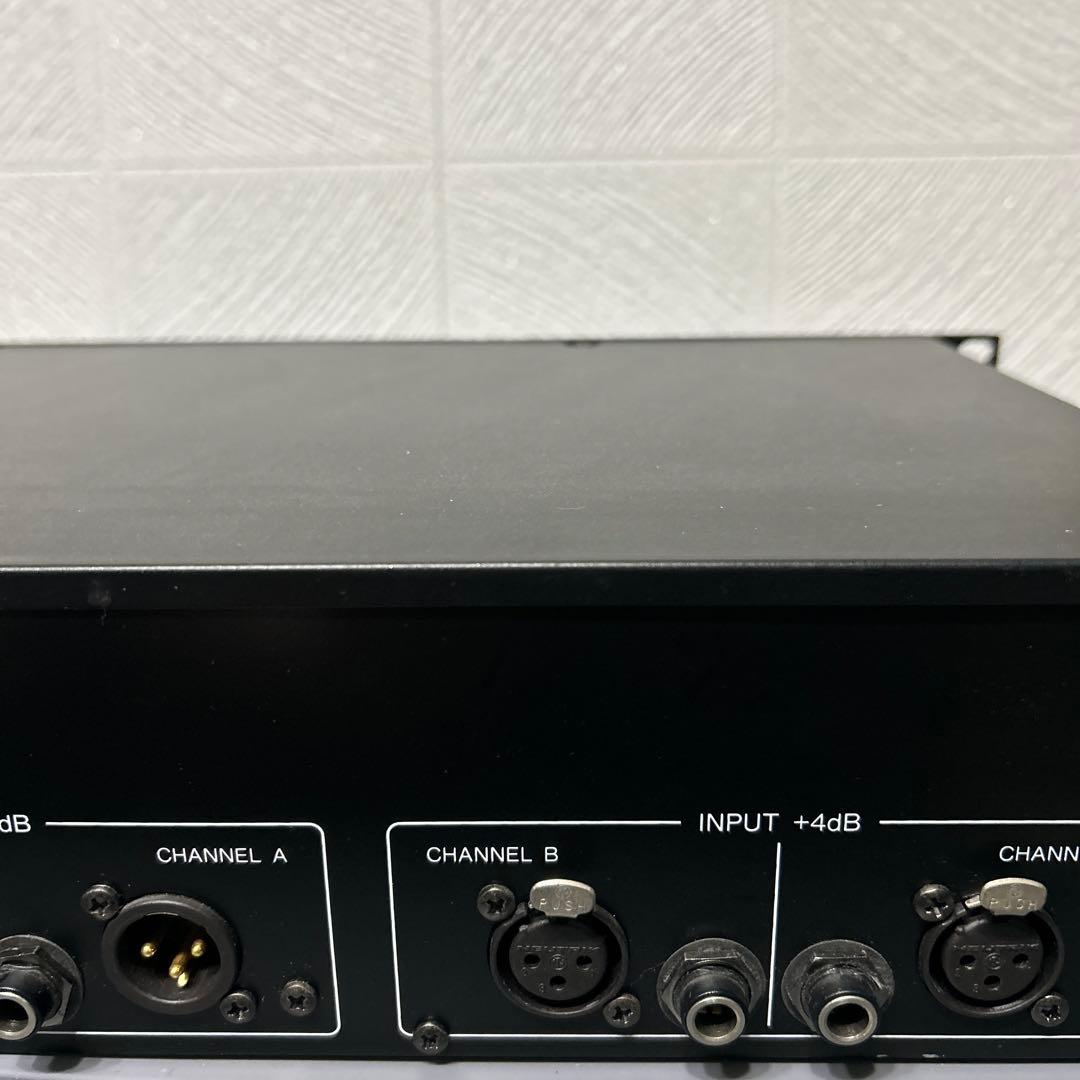 YAMAHA Q2031B グラフィックイコライザー