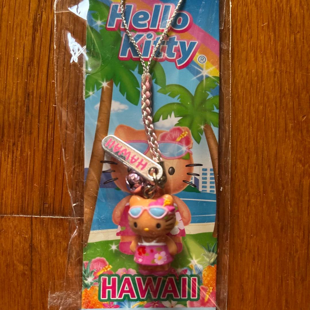 d*9様 新品未開封　希少　日焼けキティ　 ハワイ　サングラス