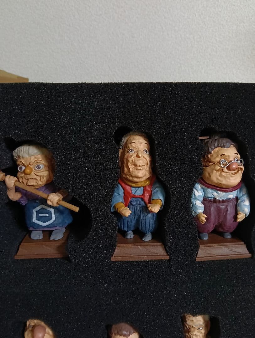 七人の婆々 フィギュア 君たちはどう生きるか ジブリ美術館