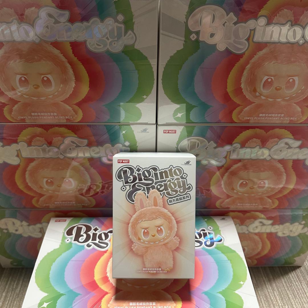 正規品　LABUBU らぶぶ　未開封　ぬいぐるみ