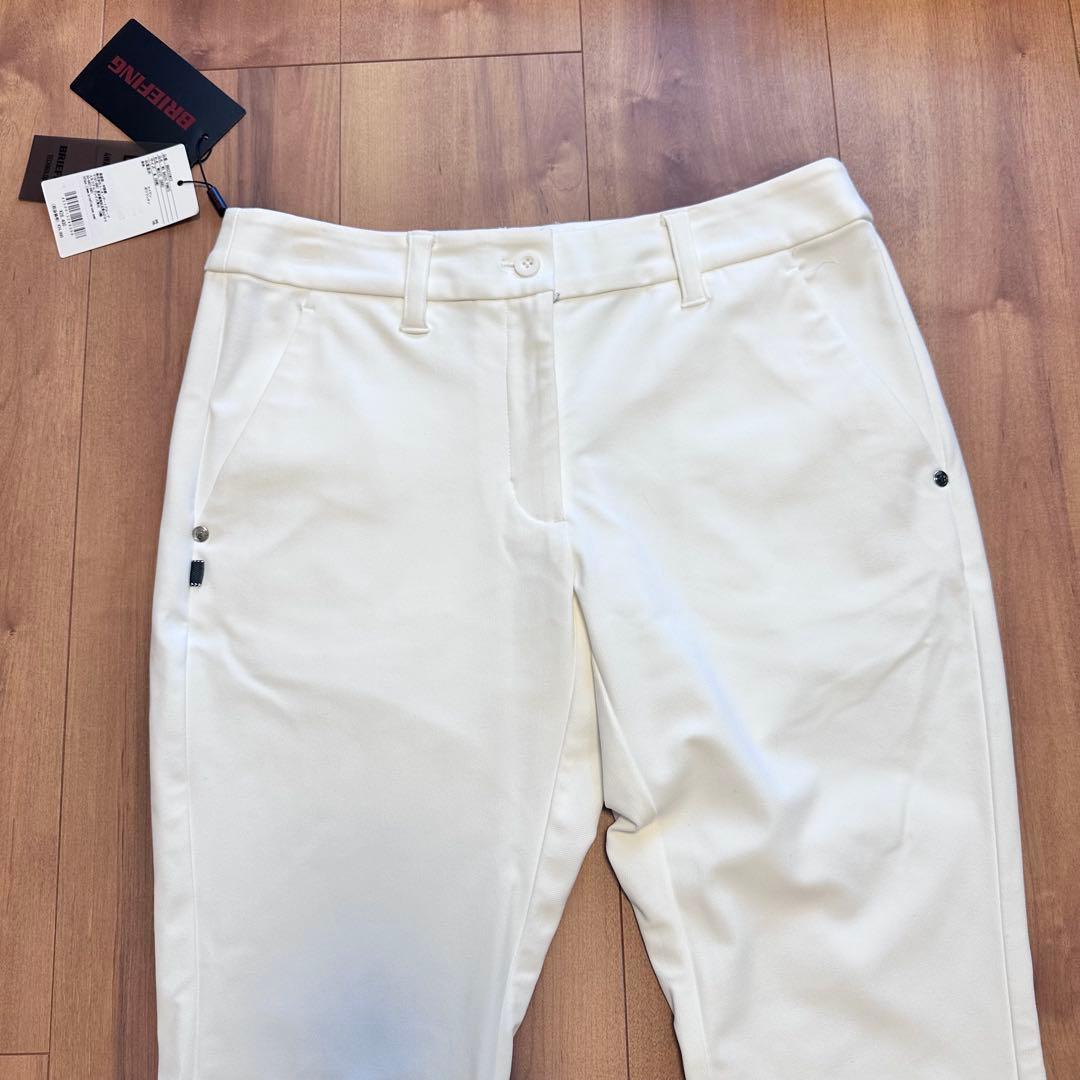 定番　スリムパンツ　ホワイト　サイズM 春夏　ストレッチ　新品タグ付　レディース