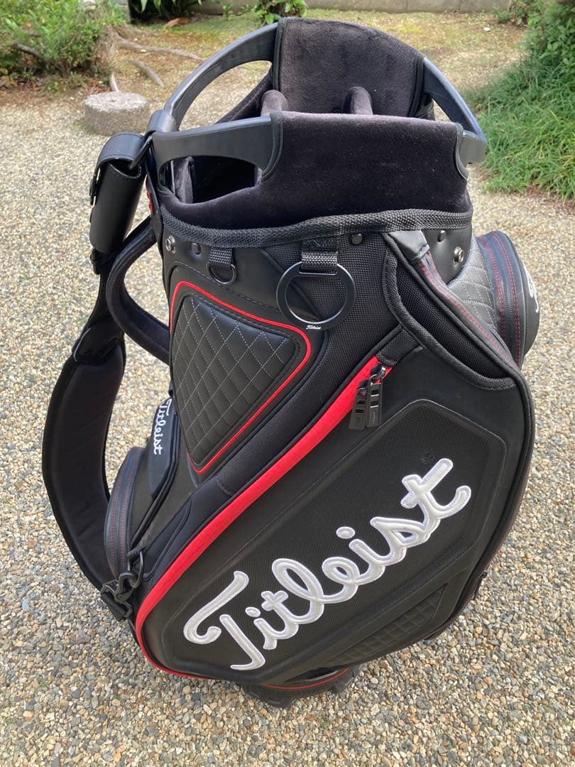 Titleist ゴルフバッグ 10型ブラック/レッド