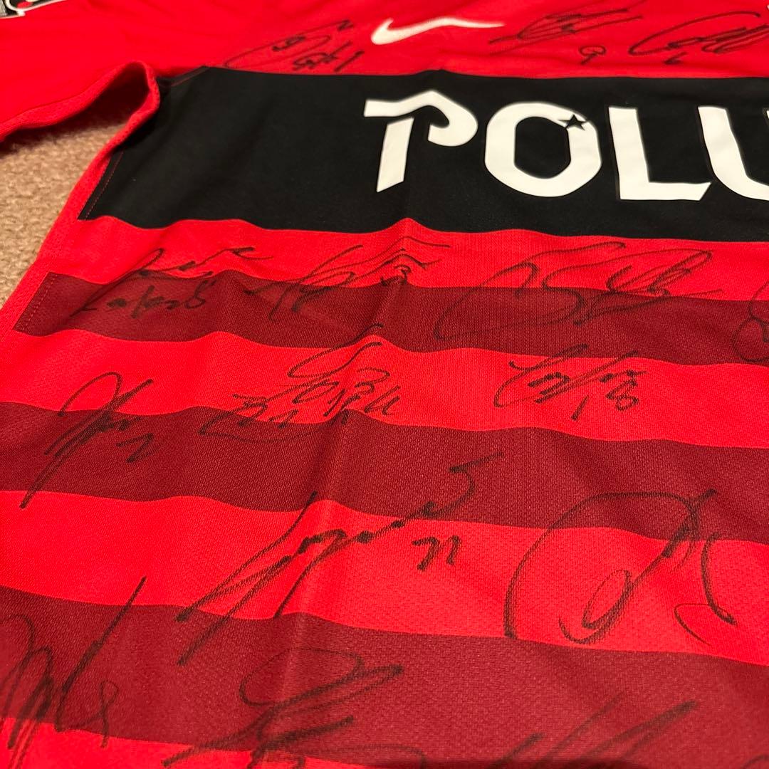 最終値下げ！浦和レッズ　サイン入りユニフォーム