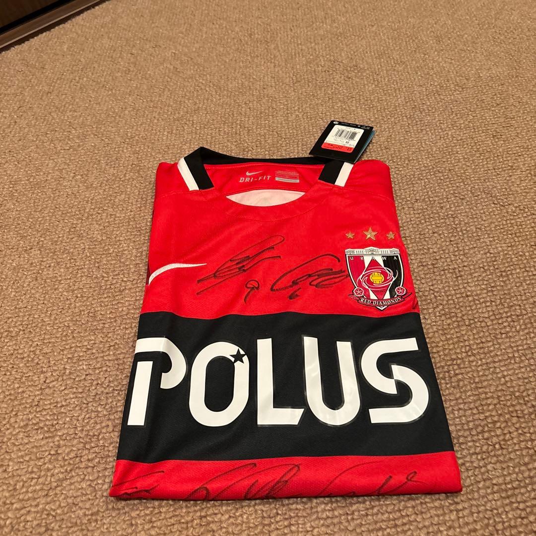 最終値下げ！浦和レッズ　サイン入りユニフォーム