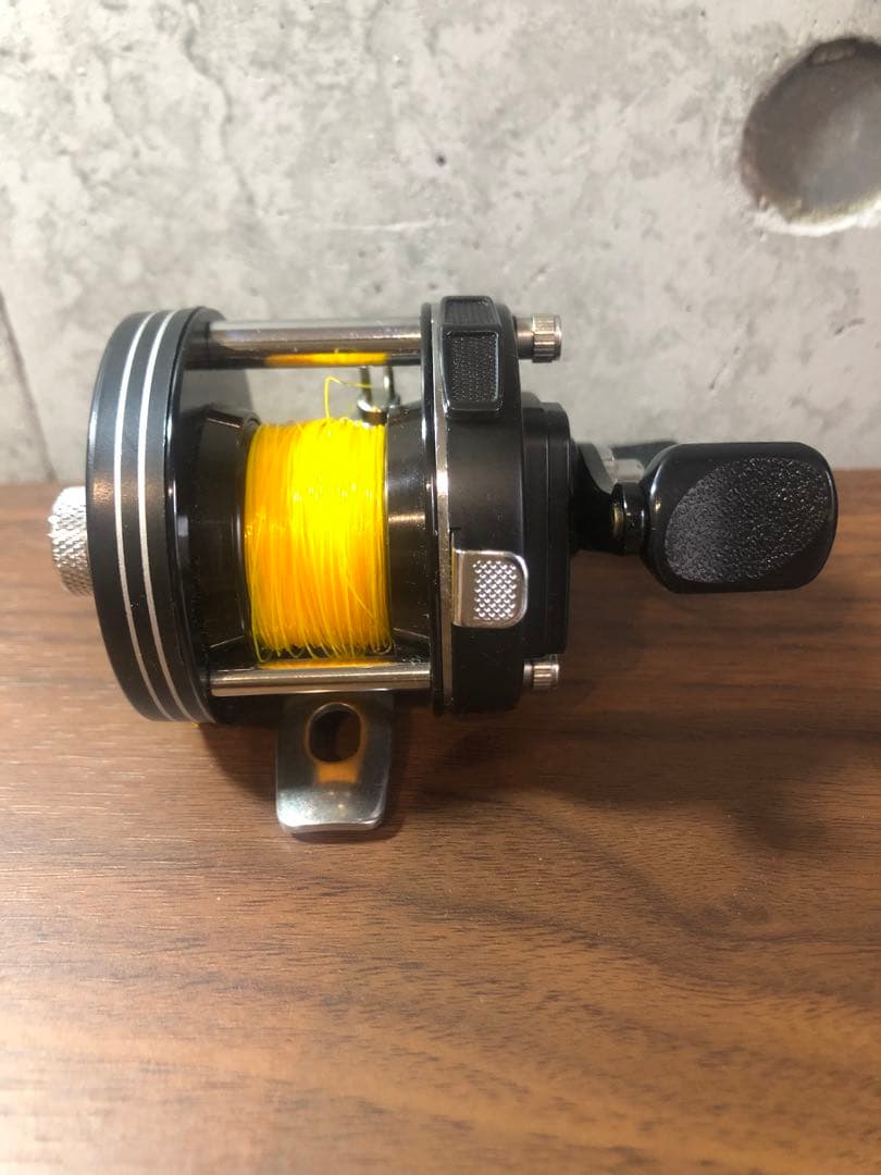 DAIWA ダイワ ミリオネア GS-1000 オールドベイトリール