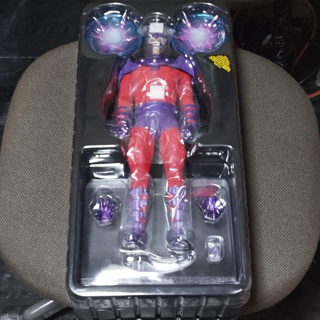 炎スタジオ マグニートー ホットトイズ 1/6 フィギュア