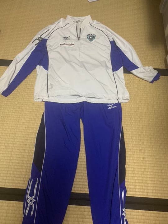 アビスパ福岡　貴重　上下セット　ピステ