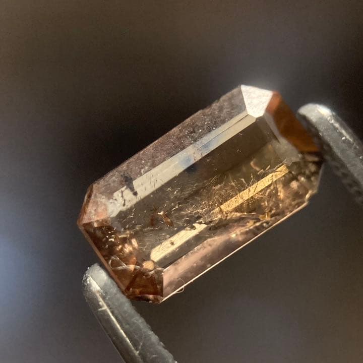 アキシナイト ブルー ルース