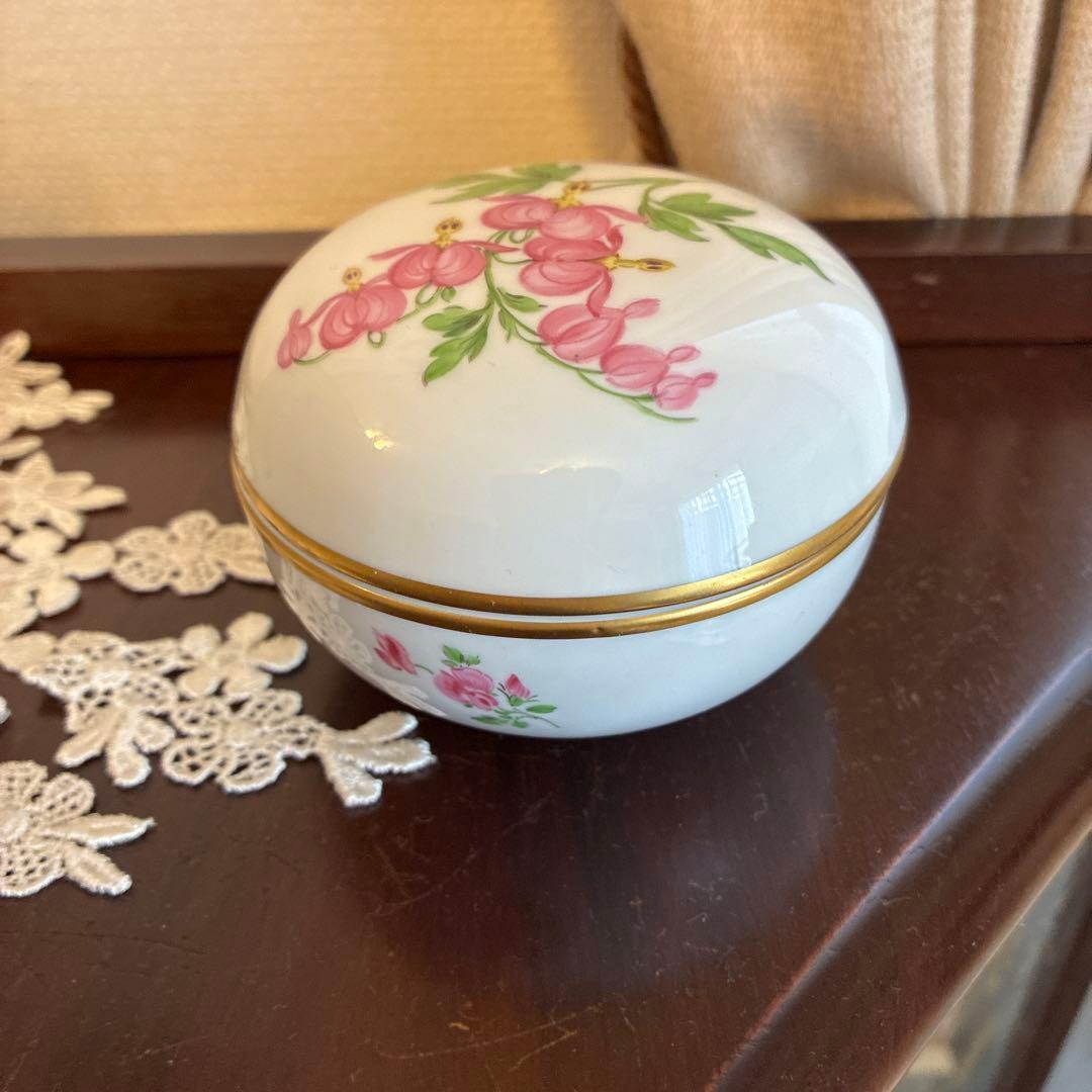 マイセン　山野草のボンボニエール