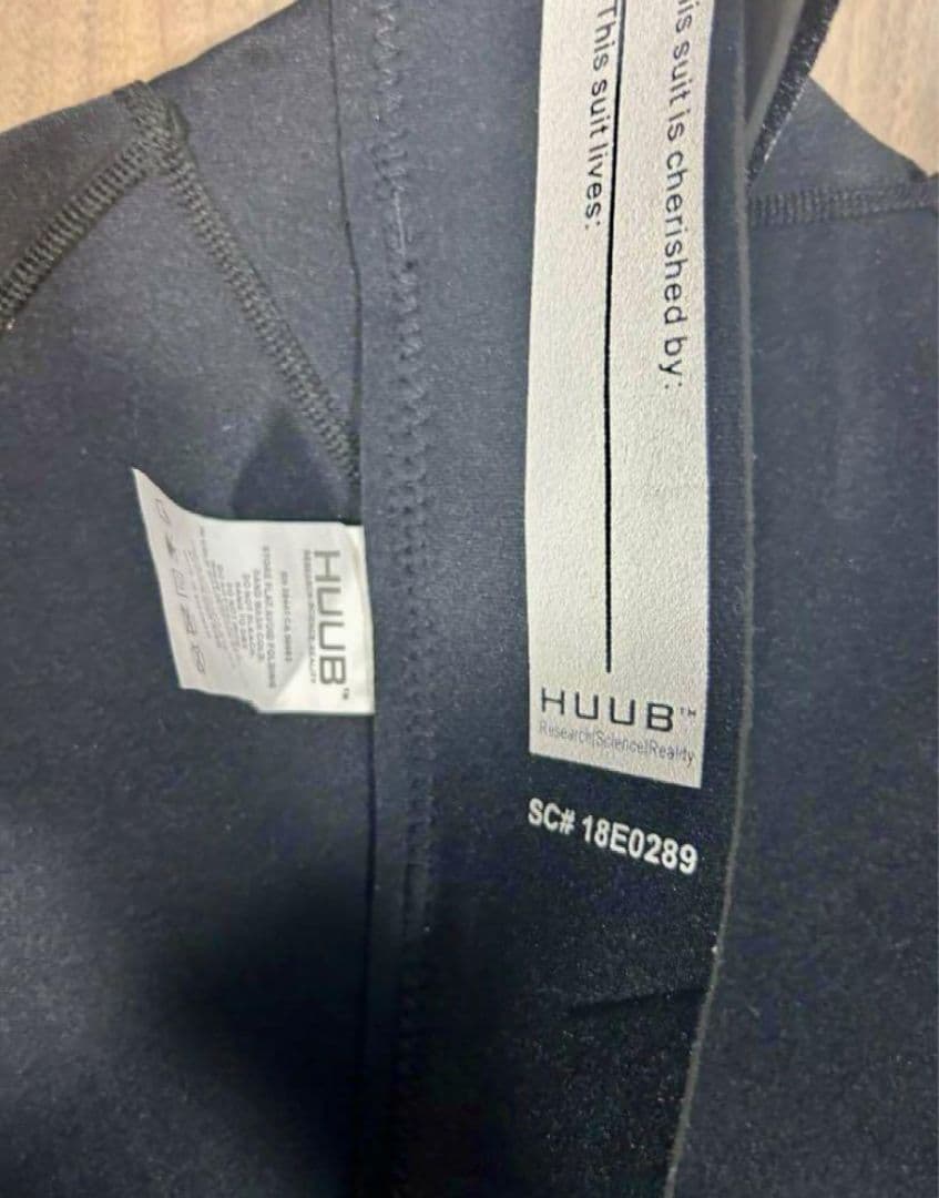 トライアスロン　HUUB ウェットスーツ　サイズMT