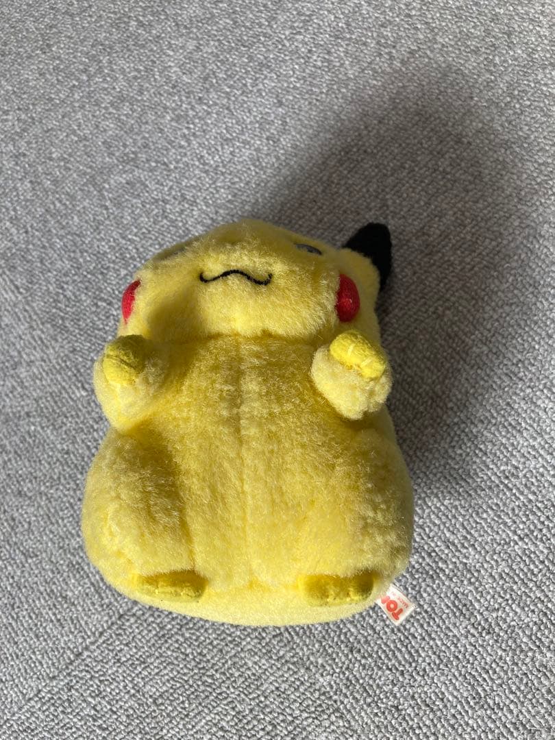 初代　ピカチュウ　ぬいぐるみ　TOMY