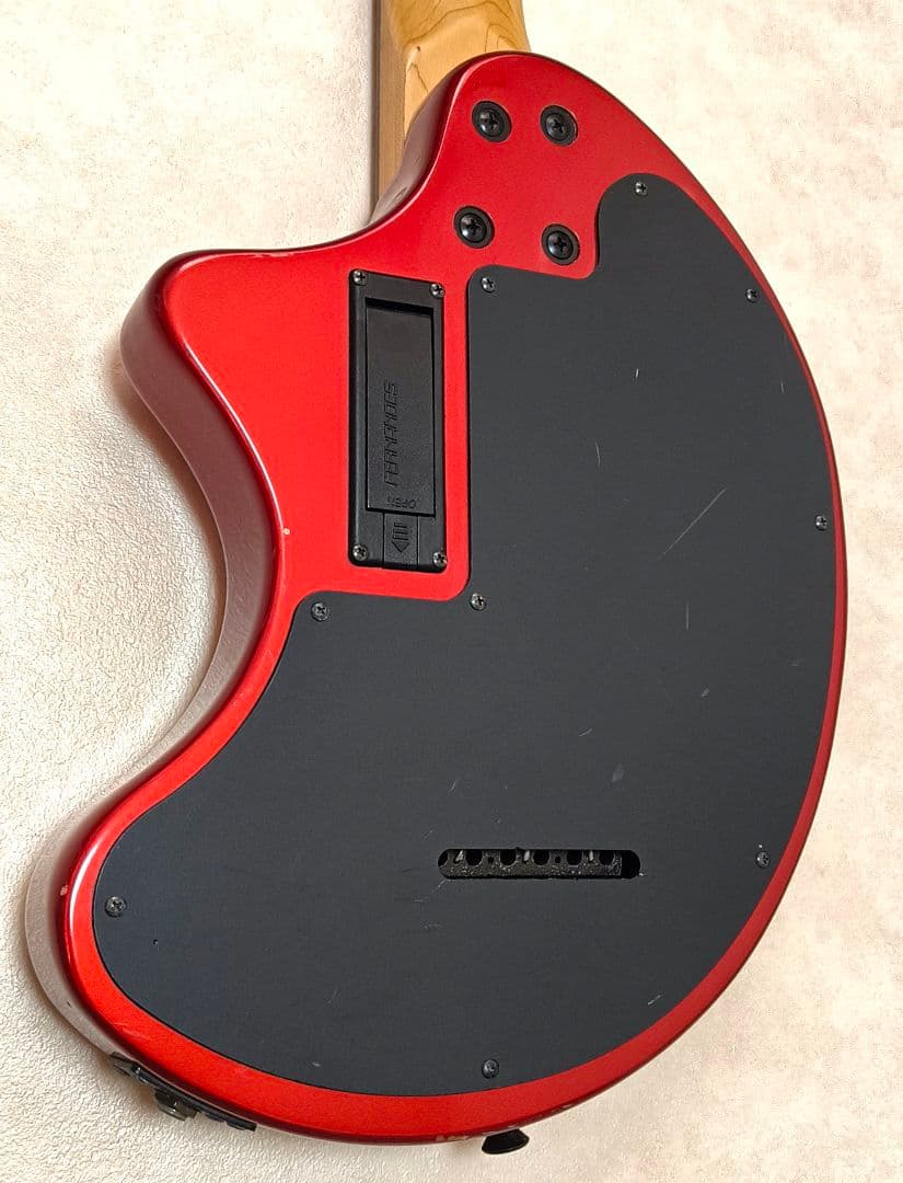【美品】ZO-3 芸達者 メタリックレッド アンプ内蔵ミニギター ケース付