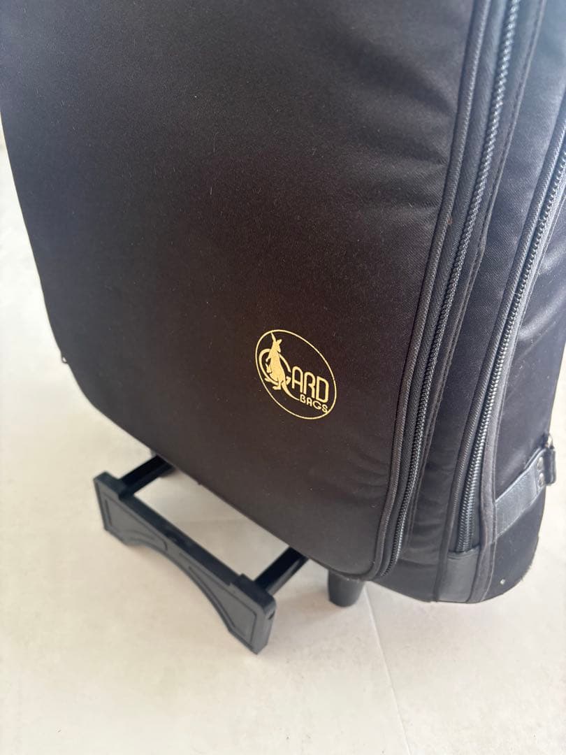 ガードバッグス♫キャスター付きトランペットトリプルケース ブラック