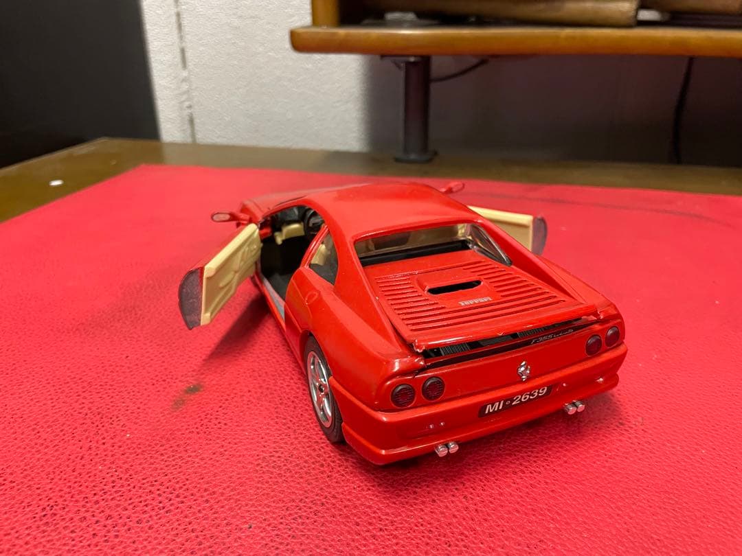 フェラーリ　F355