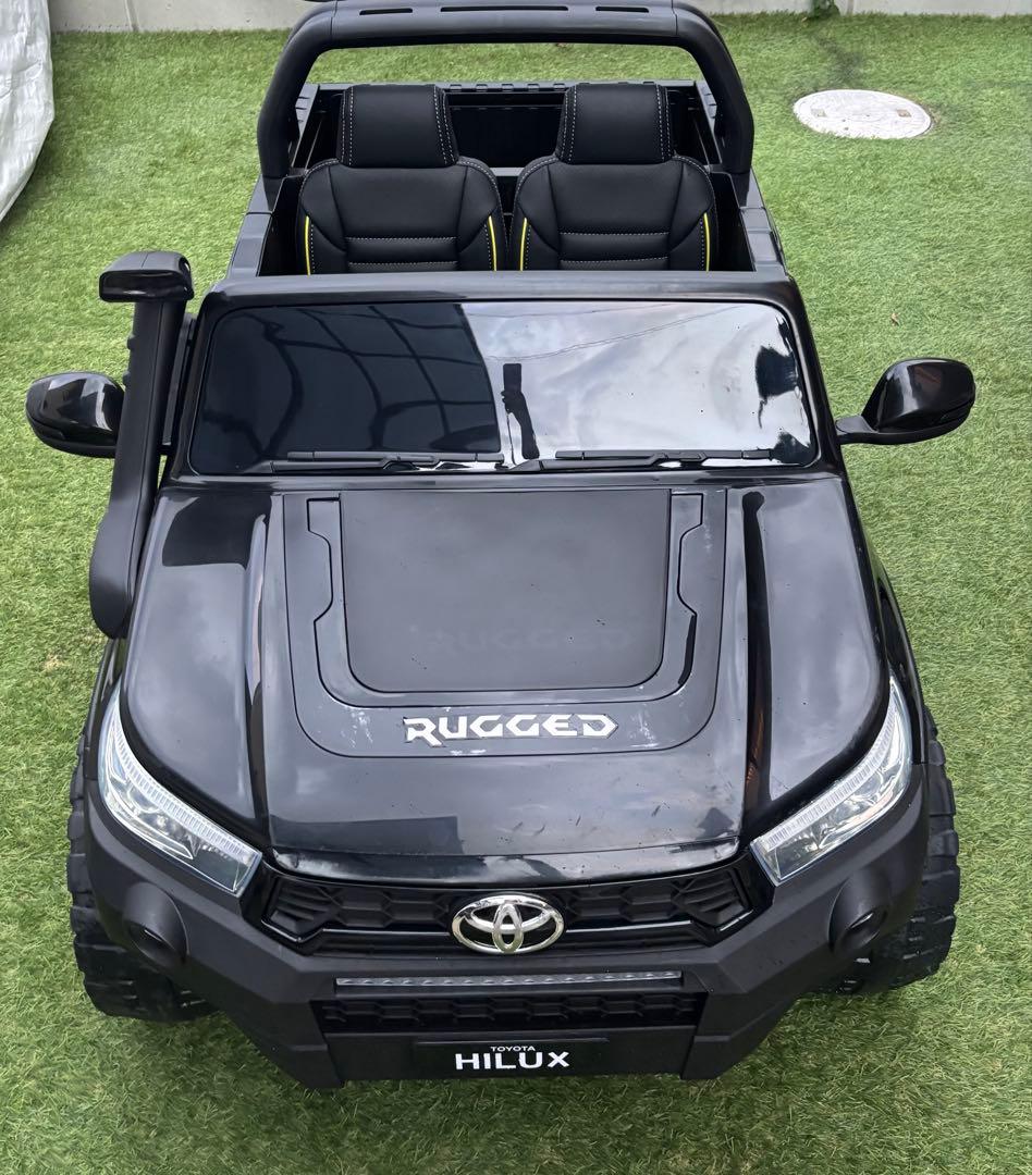 専用【値下げ】4WD 乗用玩具乗用ラジコン トヨタ ハイラックス 2人乗り