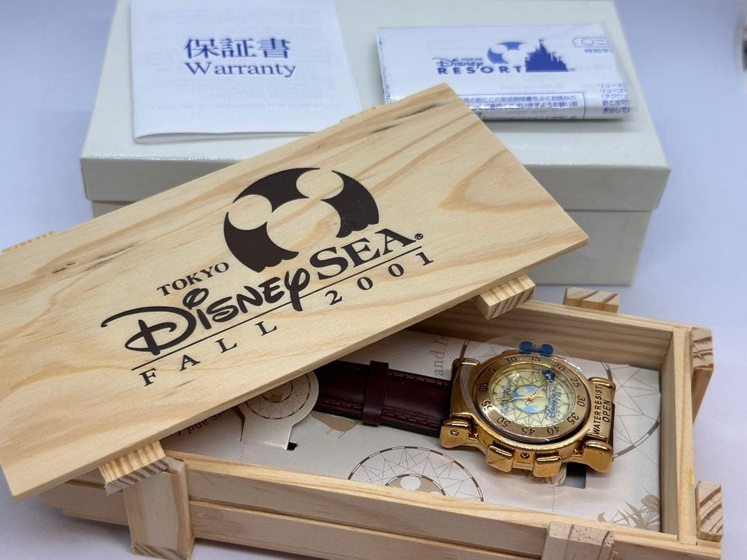 《希少品》TDS 東京ディズニーシー　グランドオープン　FALL2001 腕時計