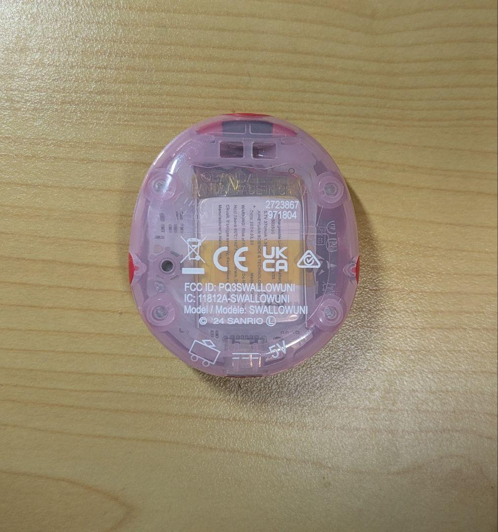 Tamagotchi Uni サンリオキャラクターズ・ケース付き