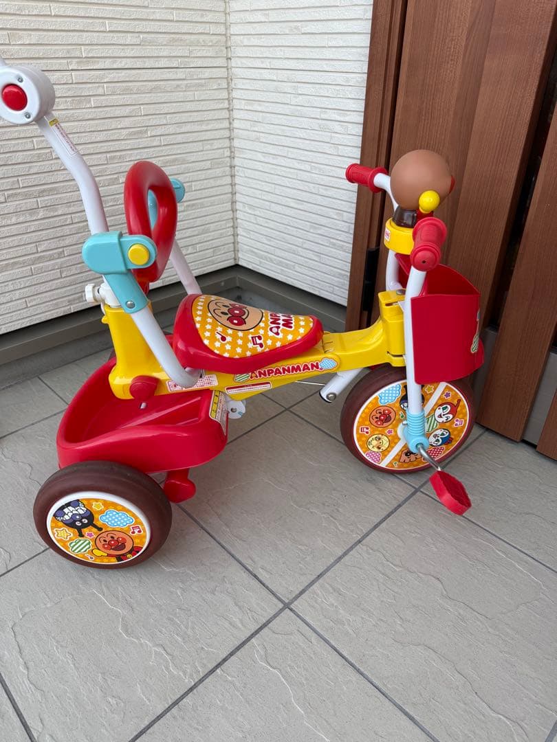 それいけ！アンパンマン オールインワンUPII 折りたたみ 三輪車　クリスマス