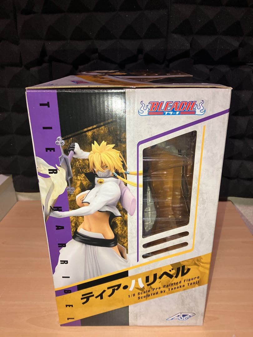 アルファオメガ 初版 BLEACH ティア・ハリベル 1/8スケール フィギュア