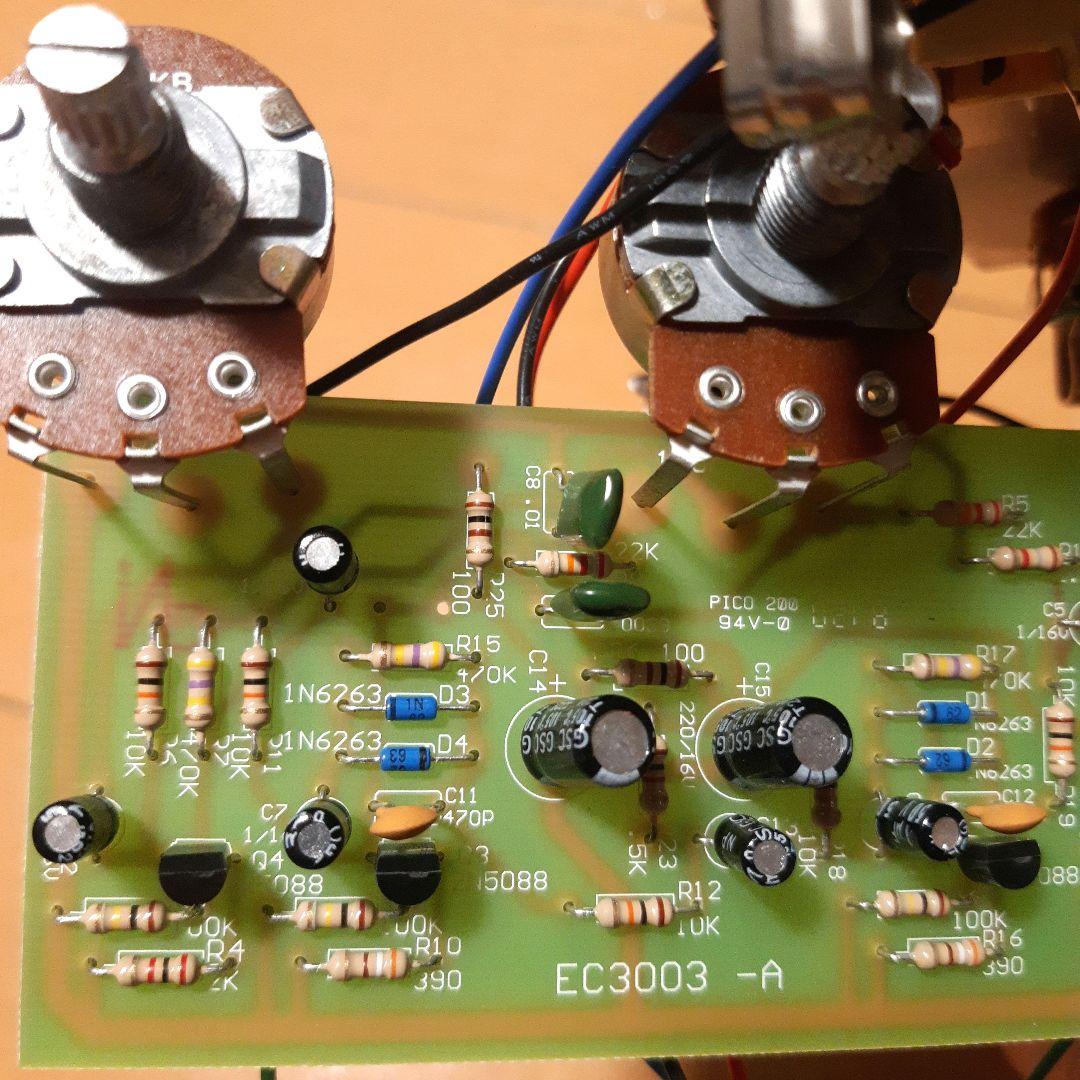 BIG MUFF リイシュー初期型 EC3003-A基板！