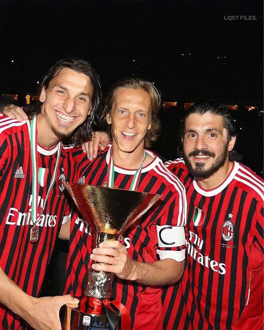 ACミラン 2011/2012 イブラヒモビッチ Mサイズ(日本サイズO)