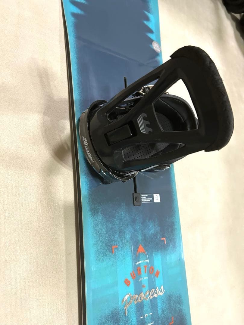 美品　スノーボード　Burton process 157セット　ケース付