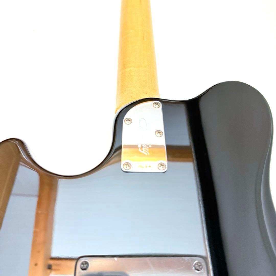 【希少美品】Sterling by Musicman S.U.B. AX4