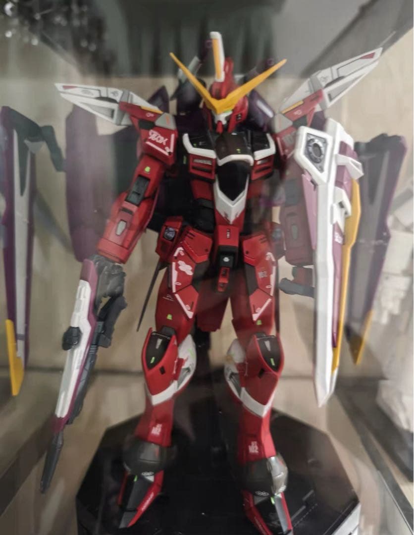 ガンプラ MG 1/100 ジャスティスガンダム 　改造　塗装完成品