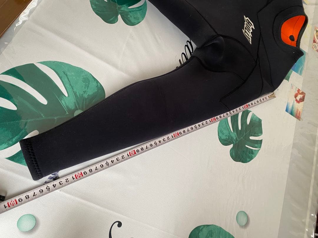 ハリー ウエットスーツ　タッパー