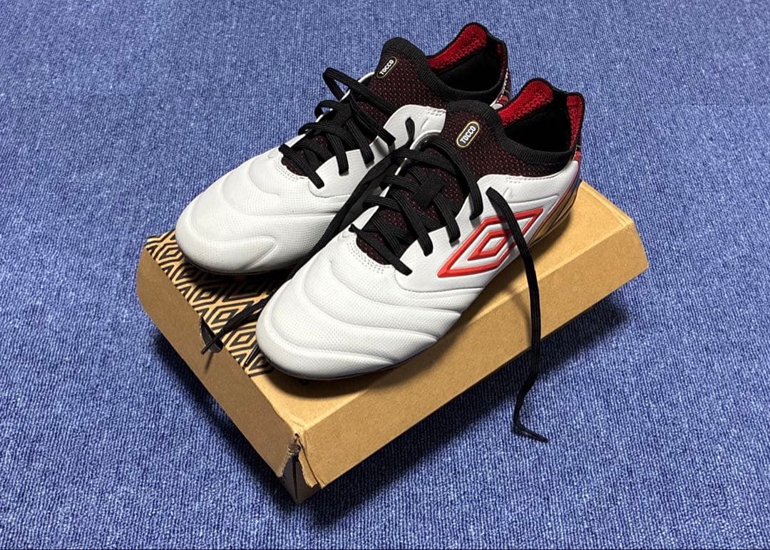 umbro Tocco V Pro FG 26.5cm 未使用に近い