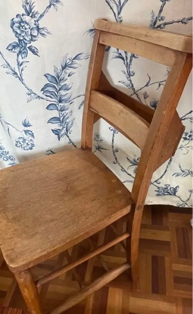 アンティーク　チャーチチェア　シンプルで味わい深いアンティーク椅子　希少