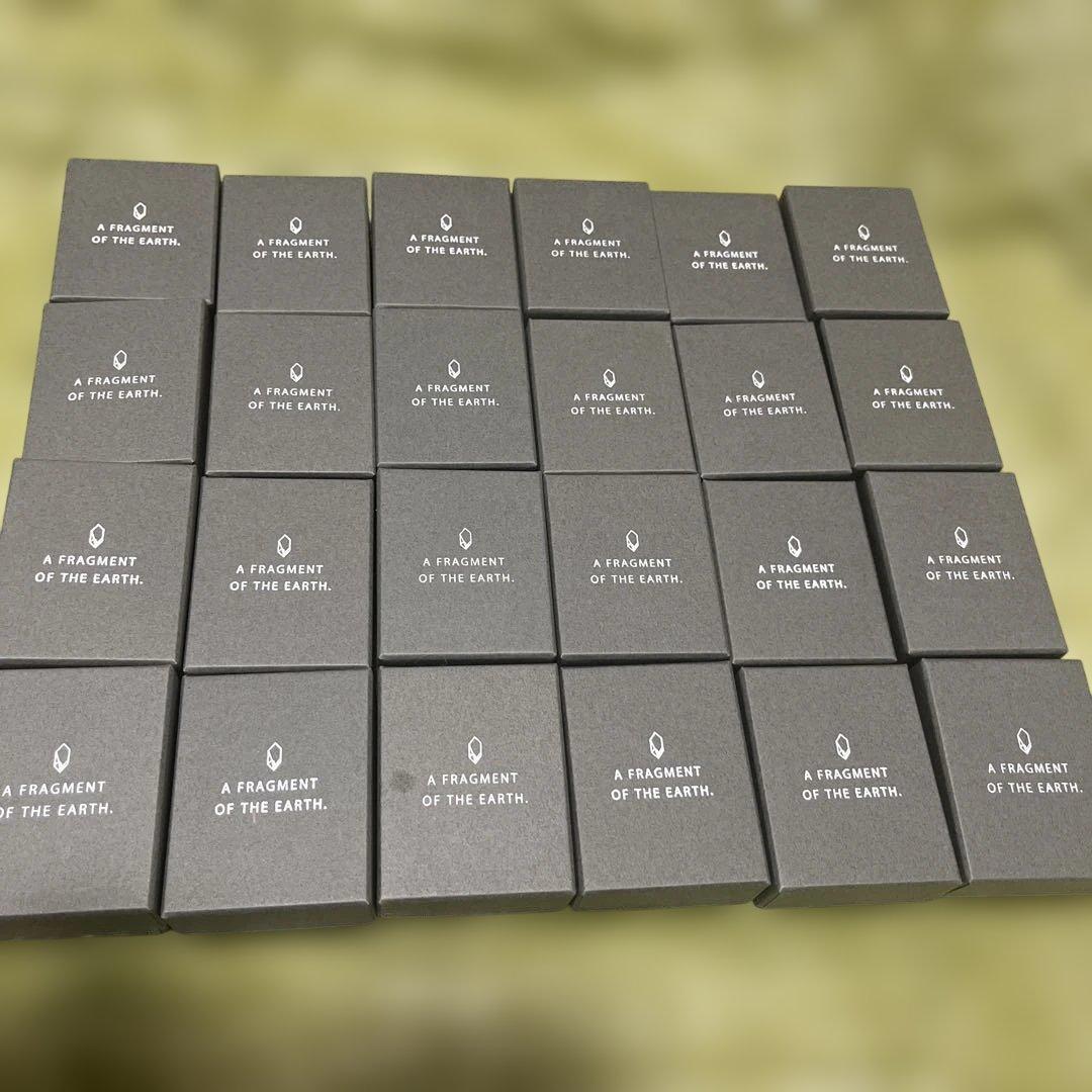 フェリシモ　鉱物コレクション