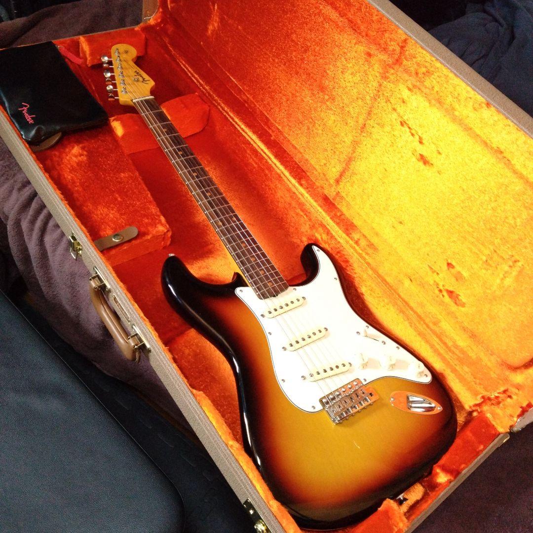 Fender american vintage Ⅱ 1961ストラト