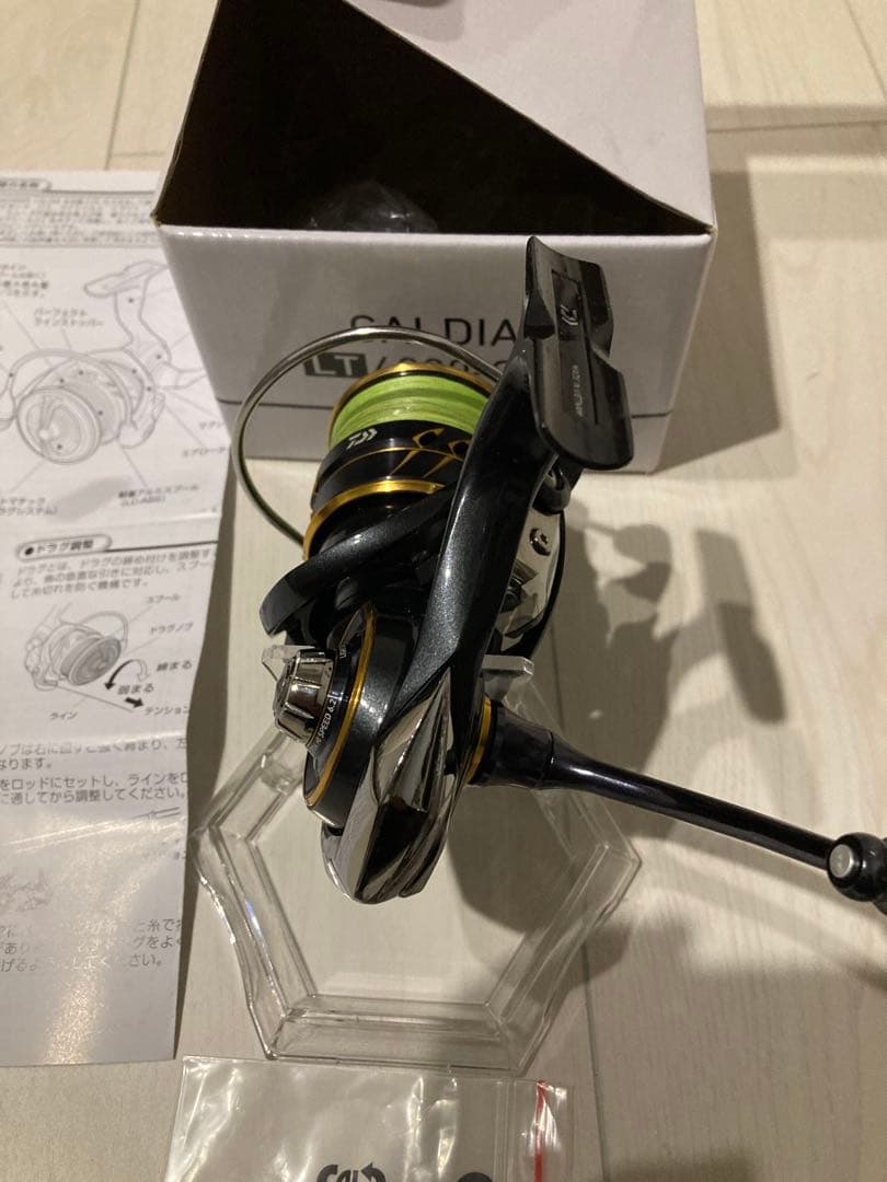 DAIWA ダイワ カルディア LT4000-CXH
