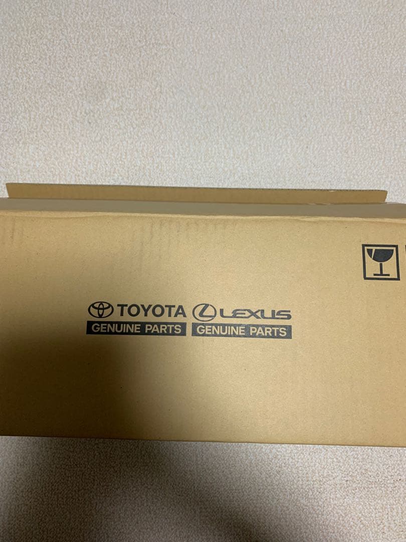 クラウン テールランプ 右　AZSH21