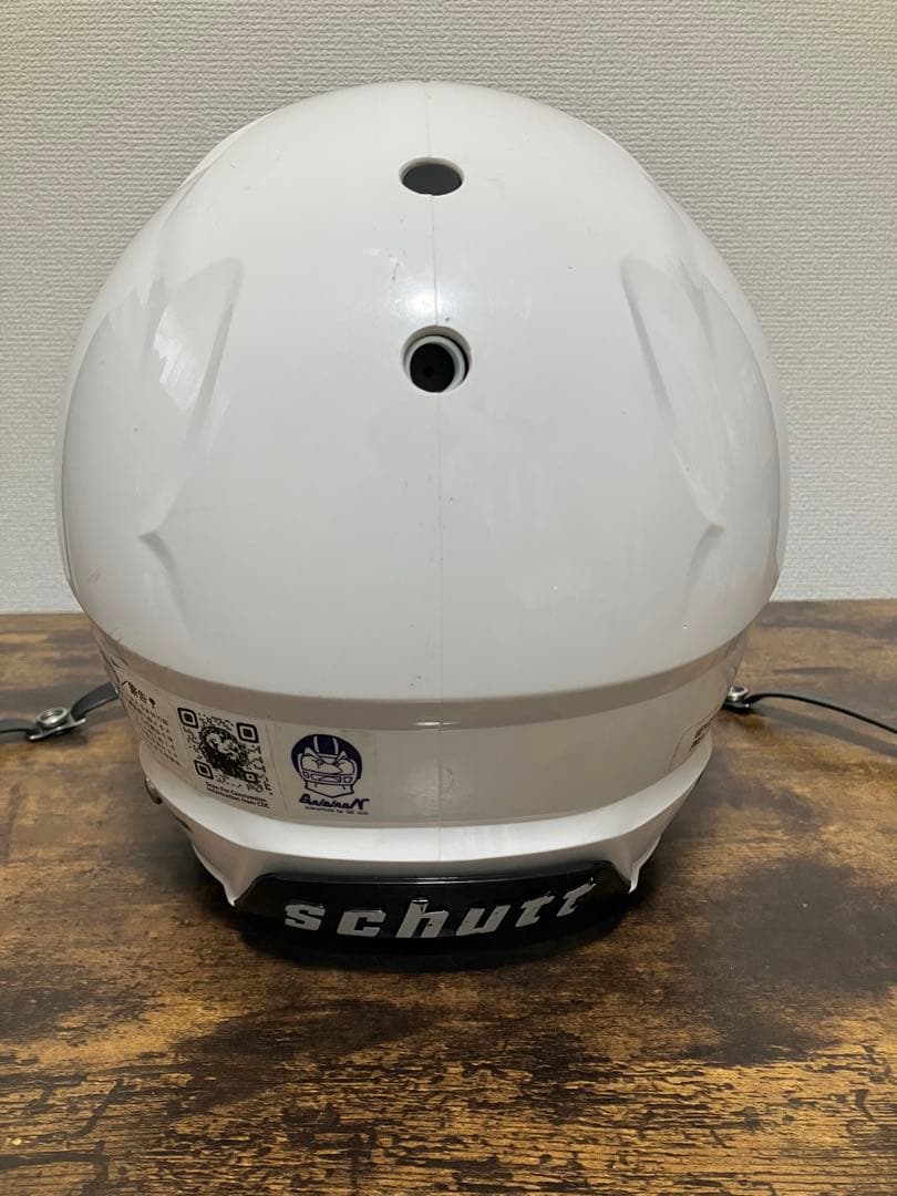【美品❗️】アメフトヘルメット schutt vengeance pro白　M
