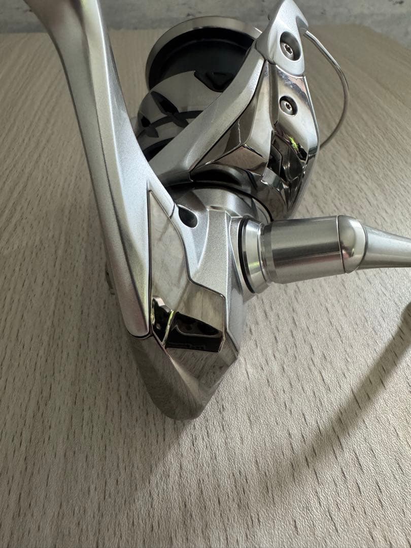 23ストラディック 4000MHG 新品未使用 ハンドルノブカスタム