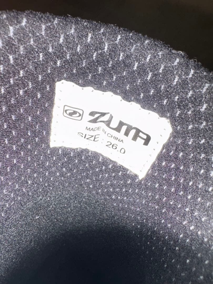 ZUMA ボアシステム付きスノーボードブーツ ブラック