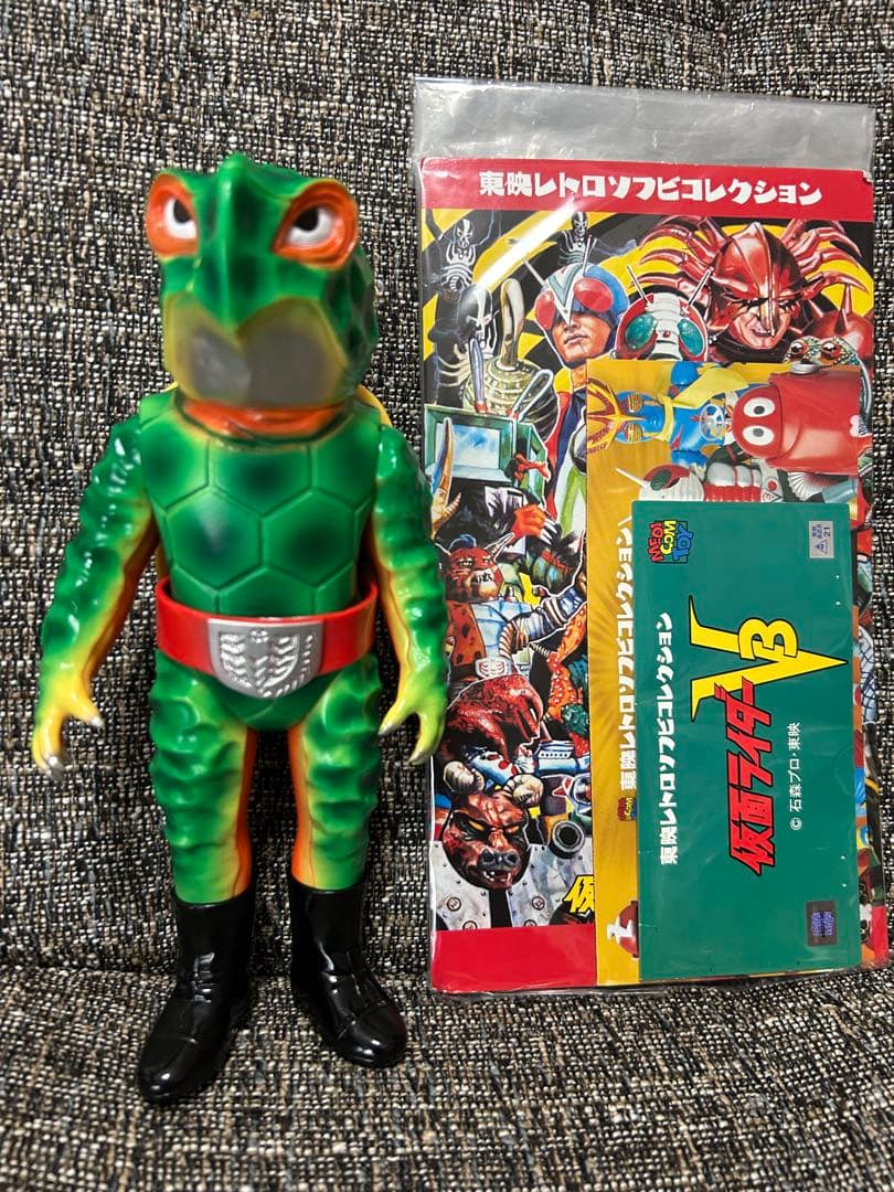 メディコム・トイ×東映レトロソフビ★初期版カメバズーカ　濃厚カラー 2014