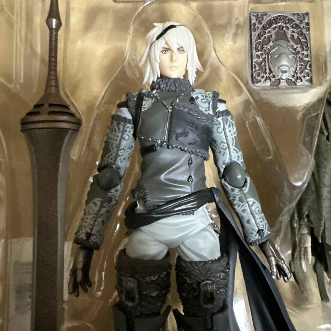 サントス BRING ARTS(ブリングアーツ) ニーア&エミール